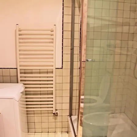 Park View Appartement Boekarest