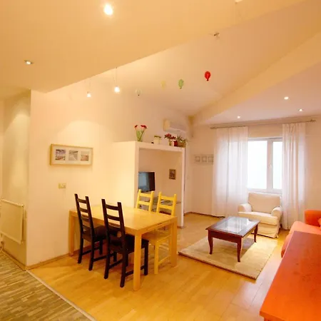 Appartement Park View Boekarest